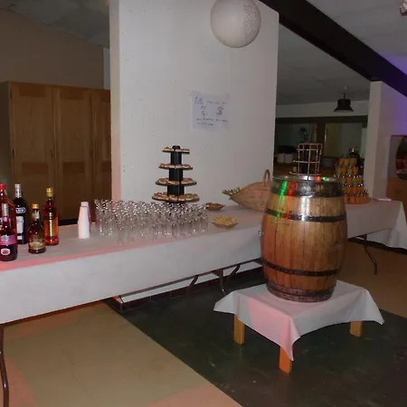 Les Aveilles Hotel 2*