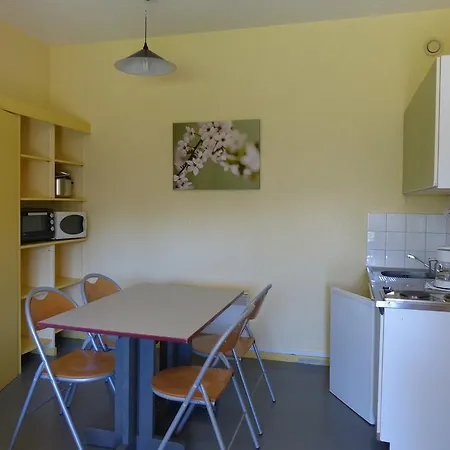 ホテル Les Aveilles