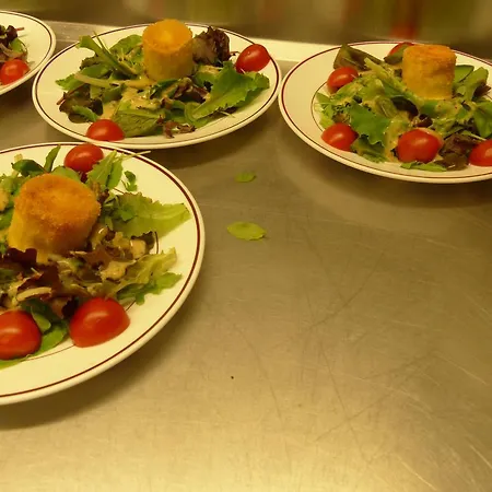 Les Aveilles ホテル La Motte-dʼAveillans