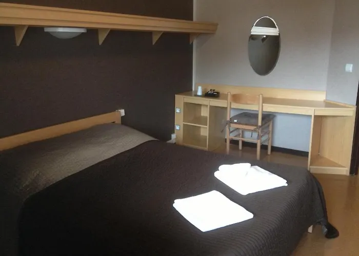 Les Aveilles Hotel 2*
